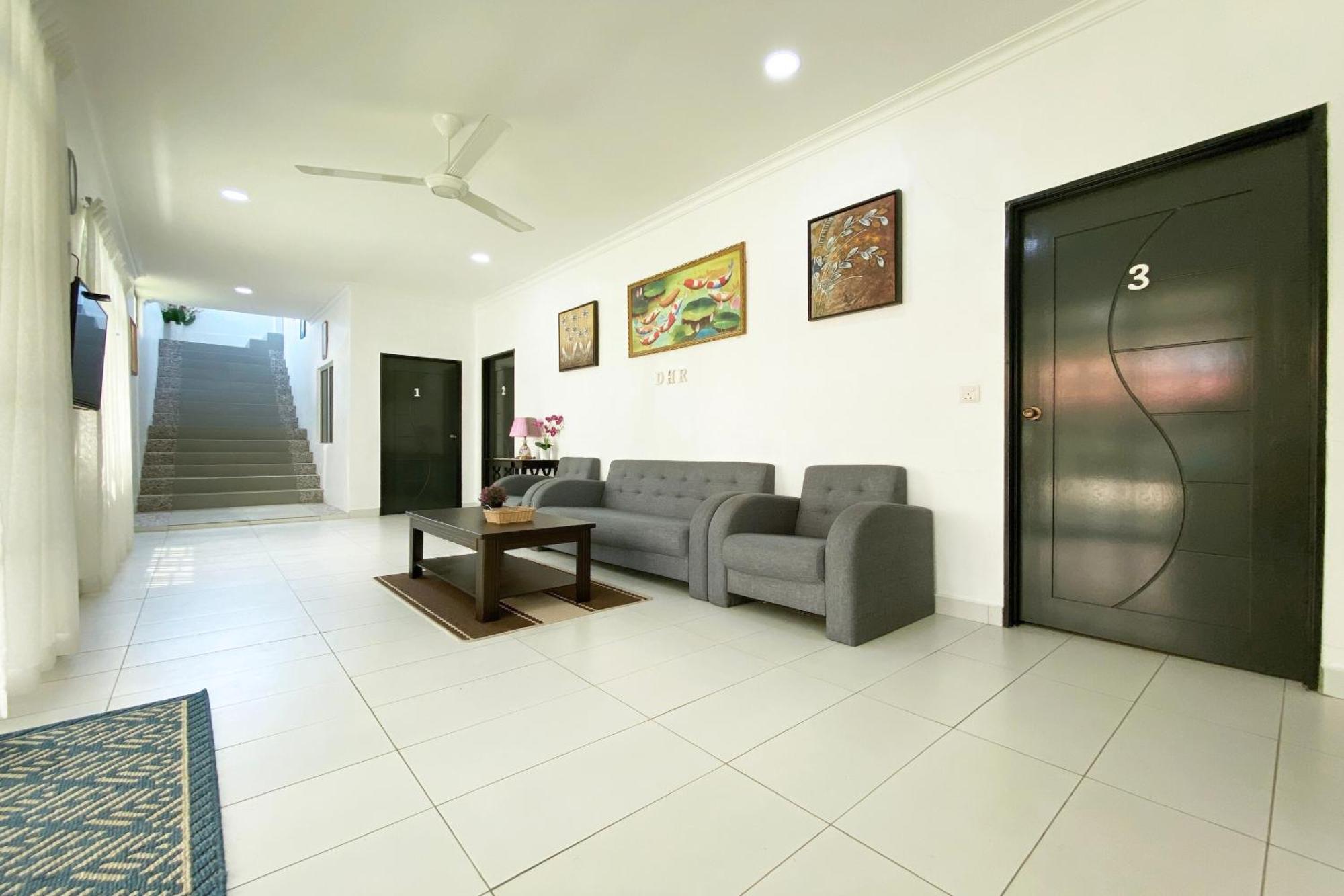 Oyo Home 90230 Dh Residence Kota Belud Extérieur photo