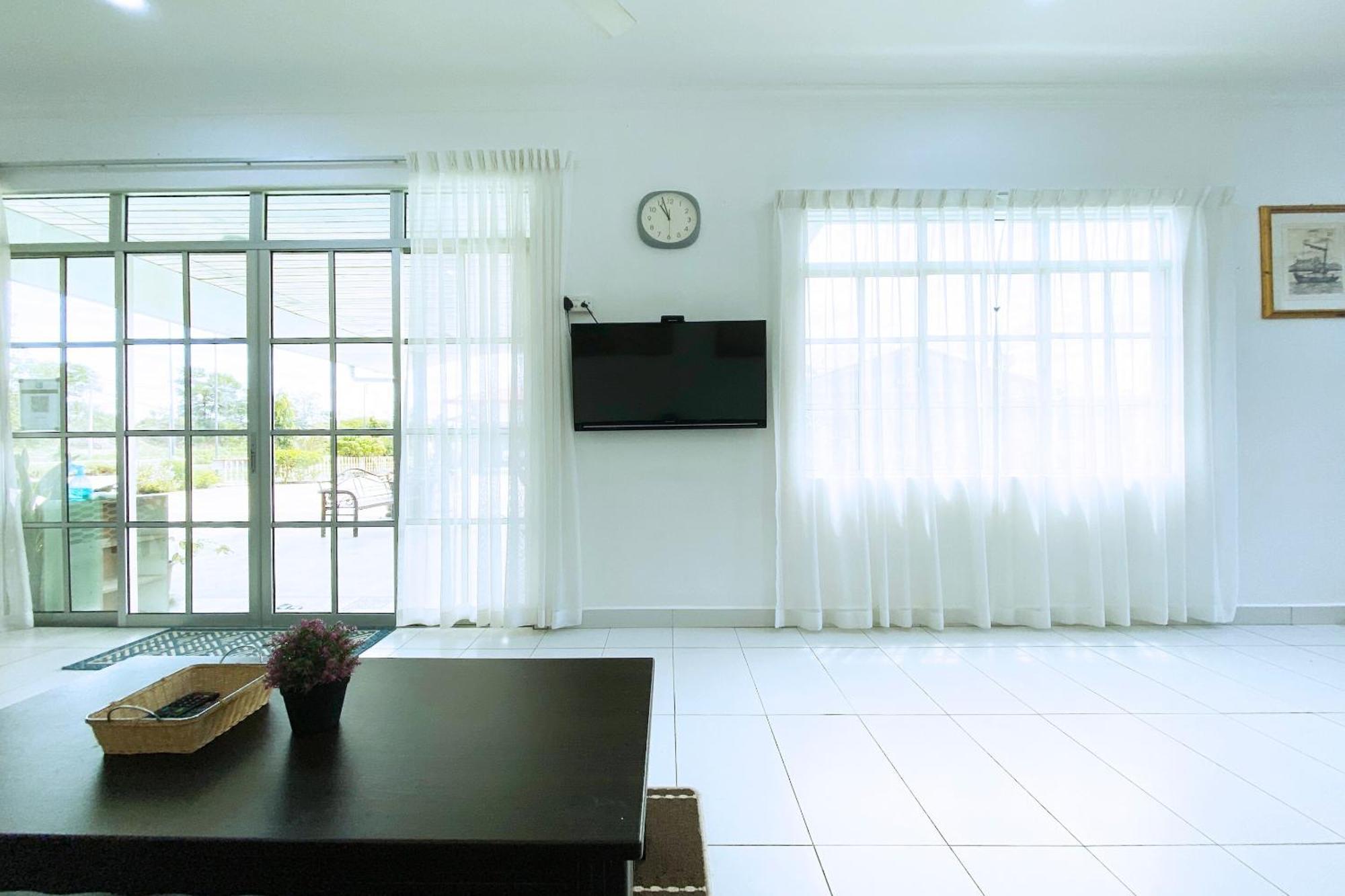Oyo Home 90230 Dh Residence Kota Belud Extérieur photo
