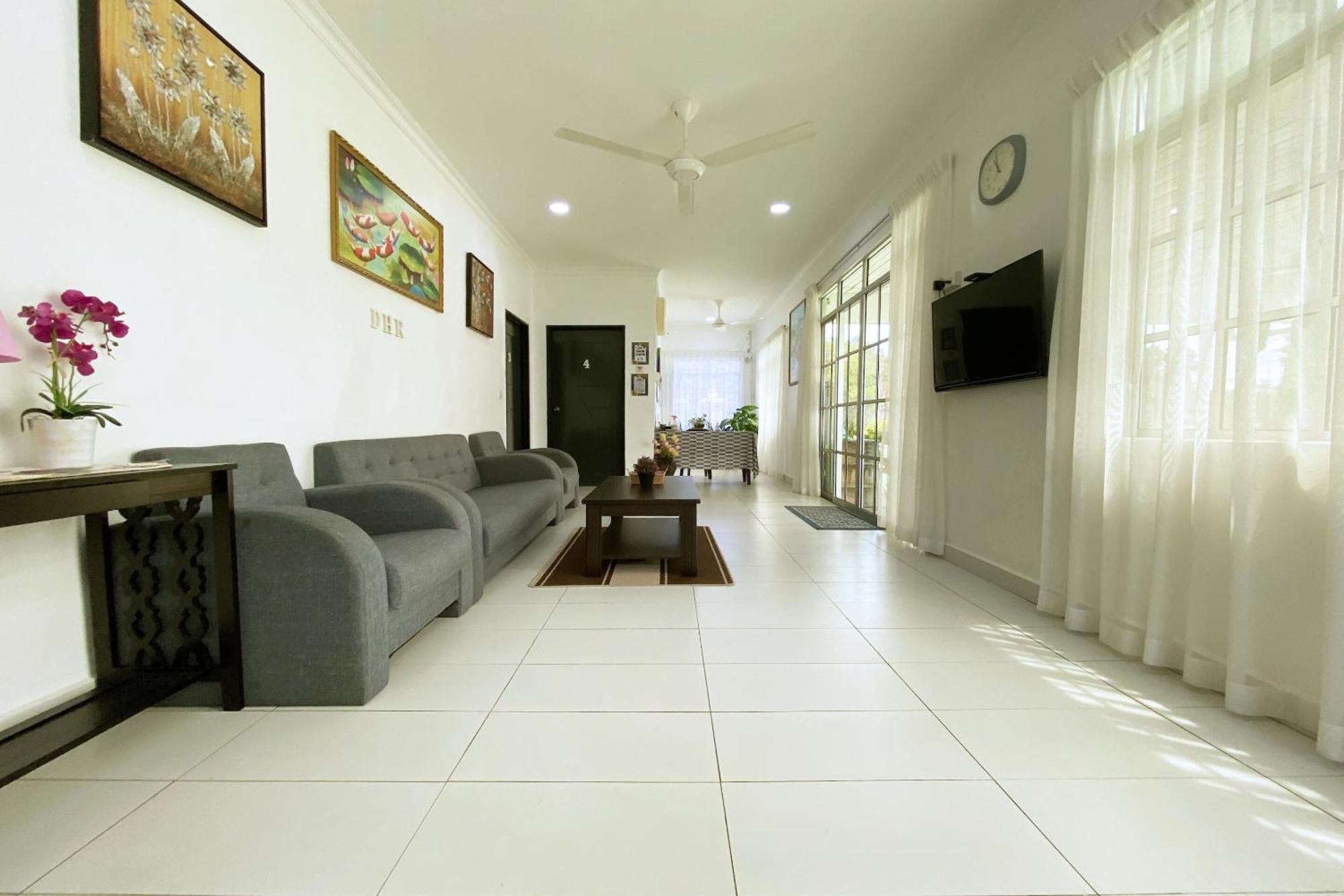 Oyo Home 90230 Dh Residence Kota Belud Extérieur photo