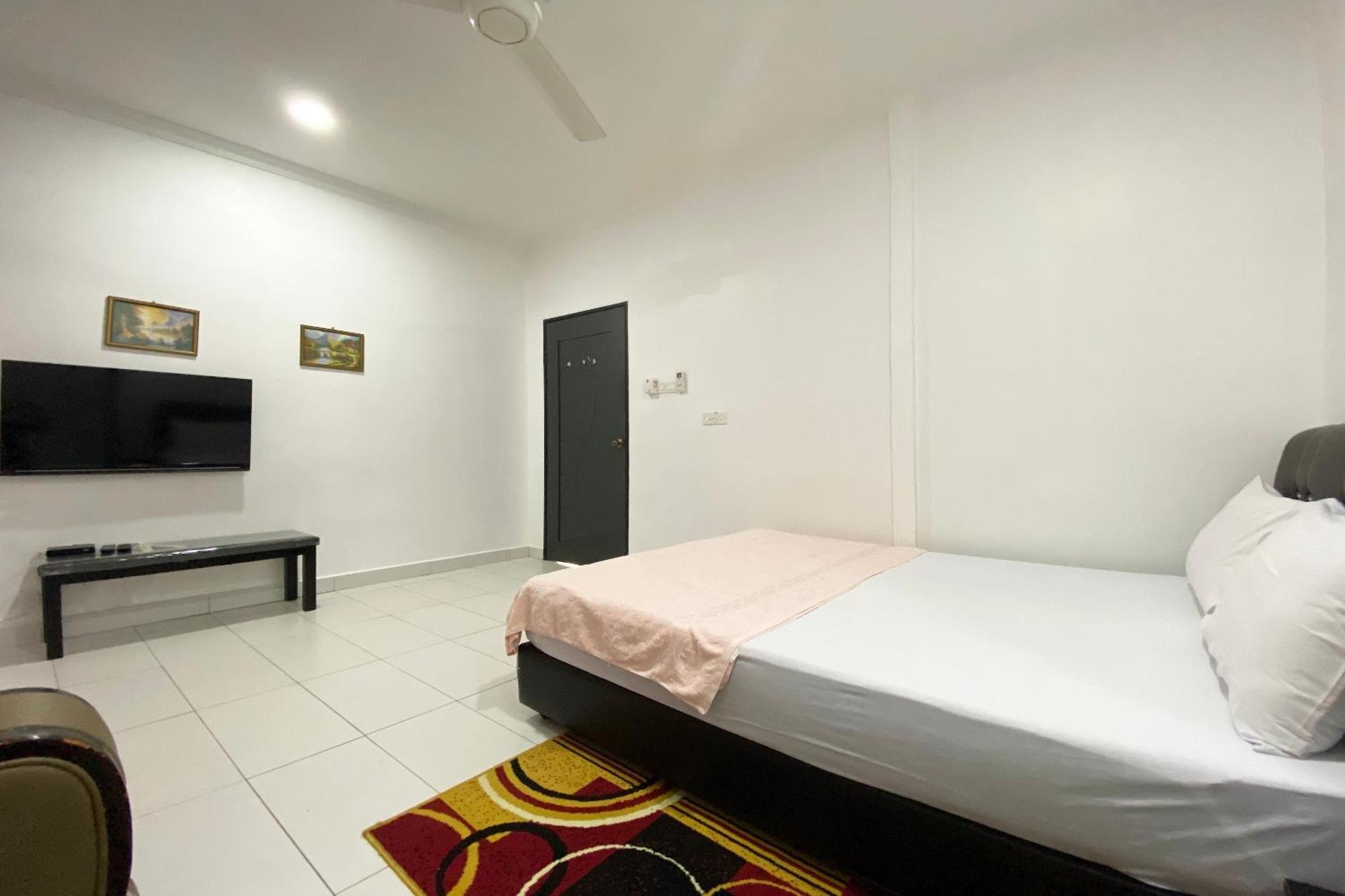 Oyo Home 90230 Dh Residence Kota Belud Extérieur photo