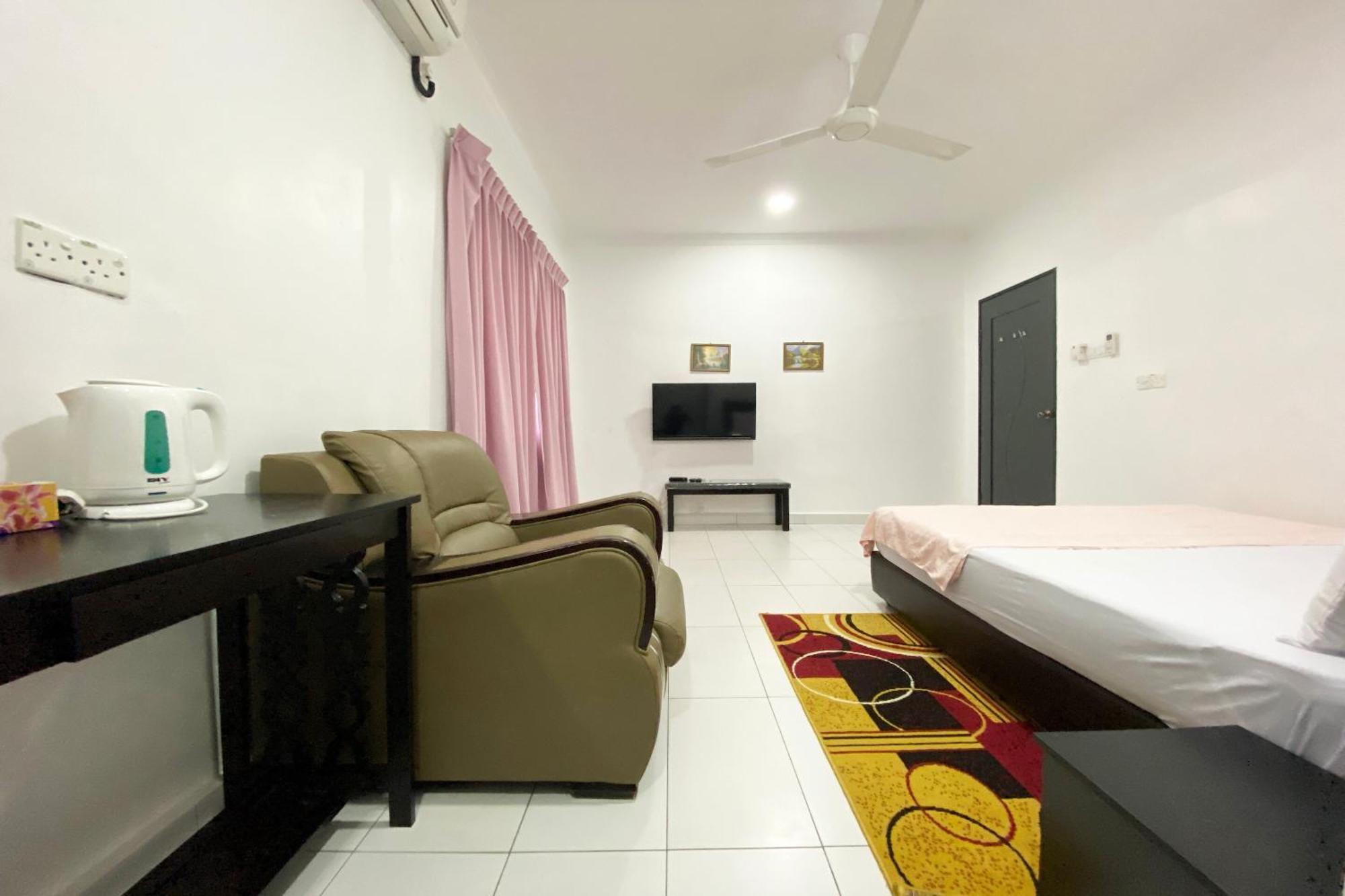 Oyo Home 90230 Dh Residence Kota Belud Extérieur photo